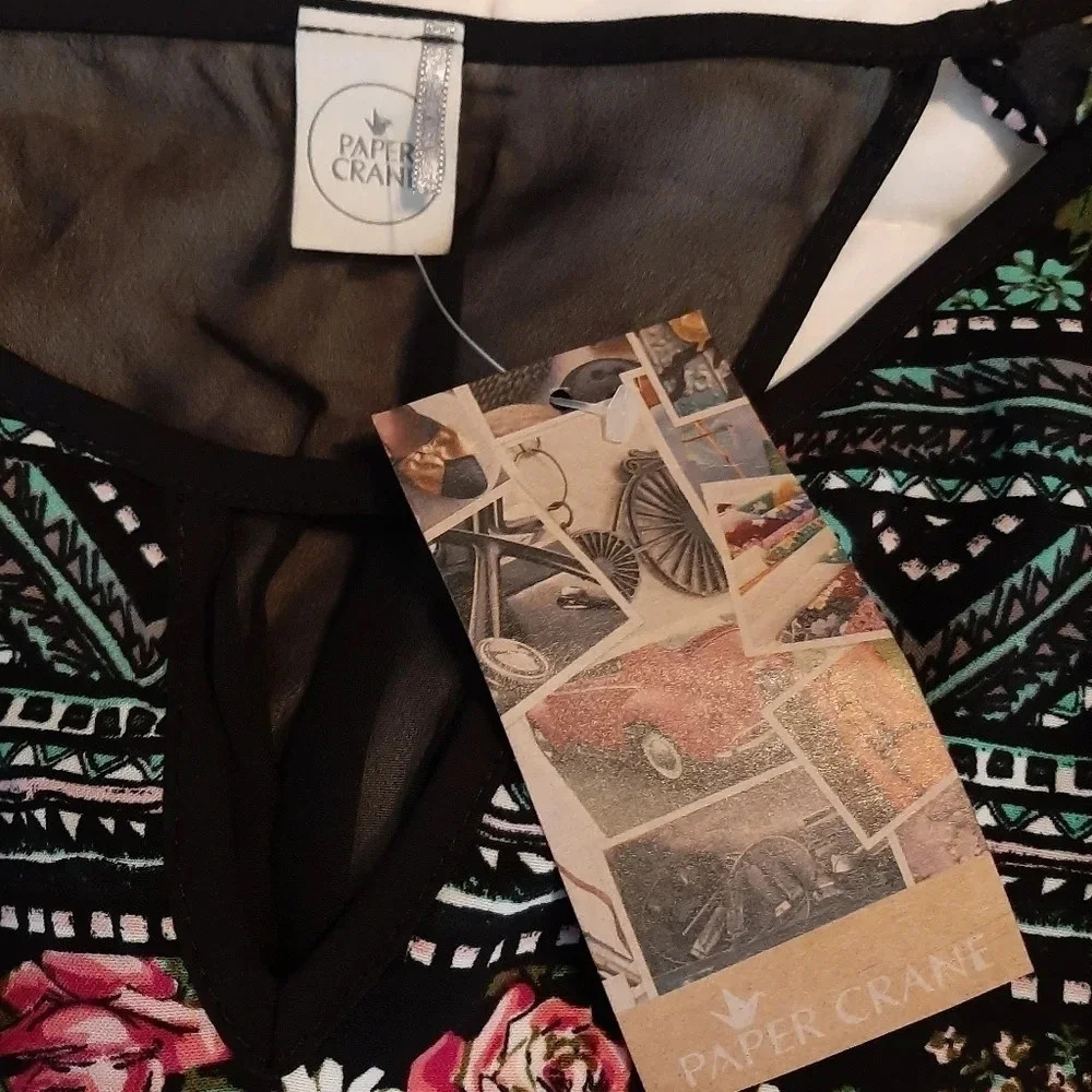 Paper Crane Black Floral Long Sleeve Racer Back Mini Shift Dress Size L - Picture 6 of 7